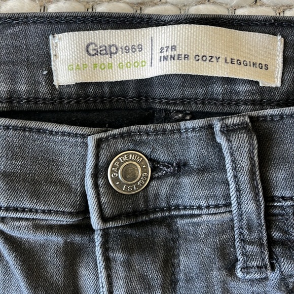 Gap Black Frayed Hem Jeans - Picture 7 of 7